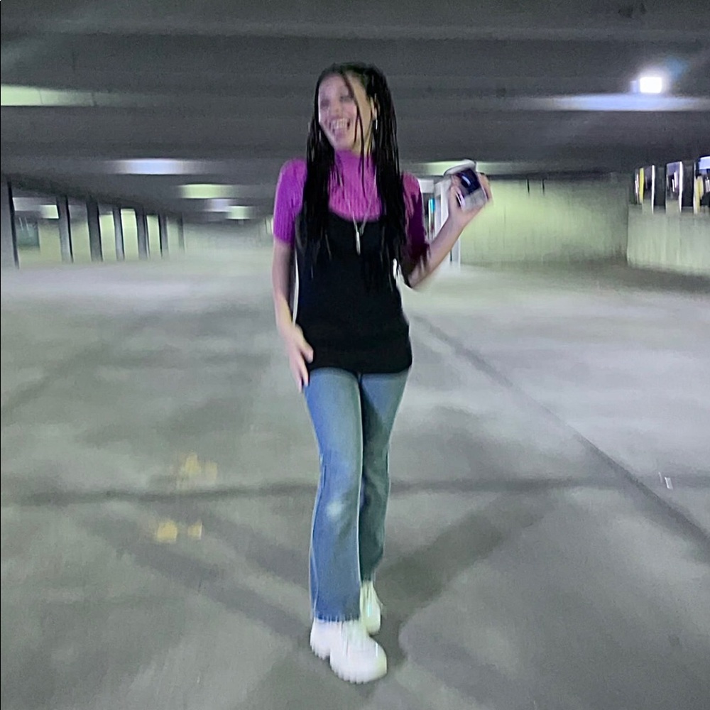 Meet your Posher, Sophia